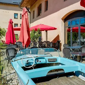 Hotel Sure By Western Annecy, Cran-Gévrier